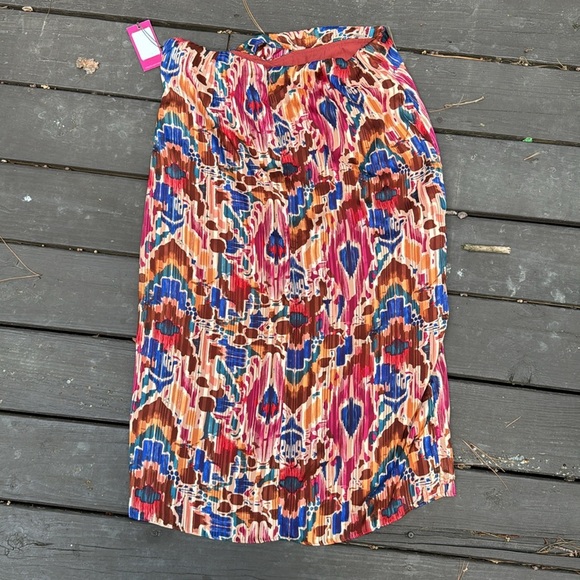 Vince Camuto Multicolor Satin Patterned Lined Skirt size 1X - Picture 4 of 7